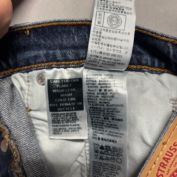 Levi's 501 Women's Blue Denim Shorts - Picture 8 of 10